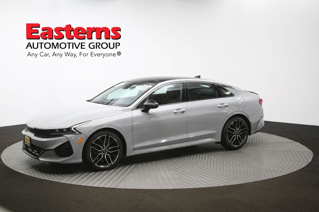 Vehicle image 30 of 65