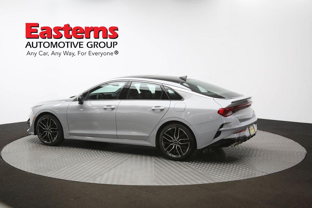 Vehicle image 34 of 65