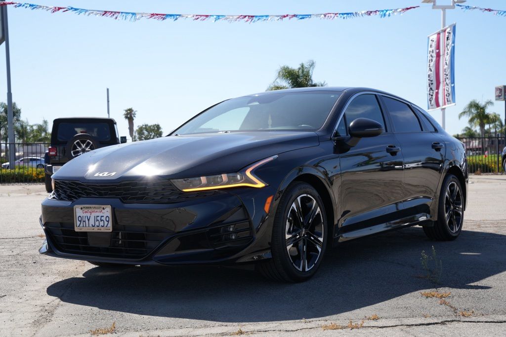 2024 Kia K5 GT-Line Image 1 of 20