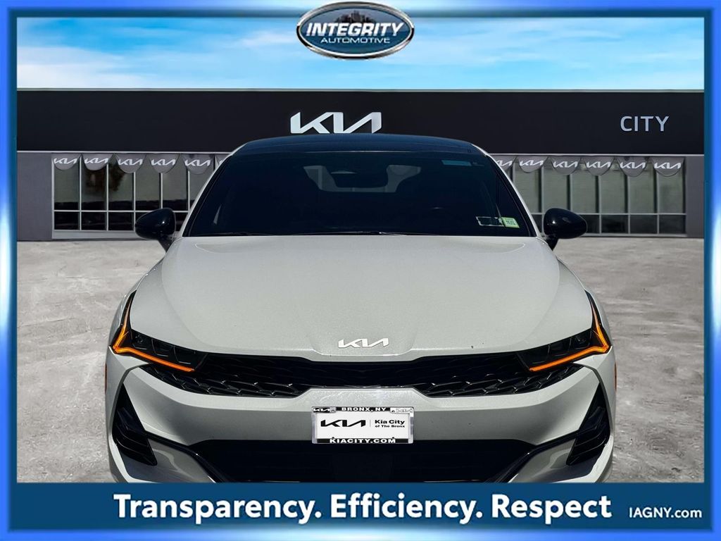 2024 Kia K5 GT-Line Image 2 of 35
