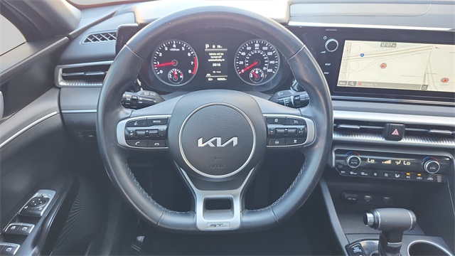 2024 Kia K5 GT-Line Image 18 of 41