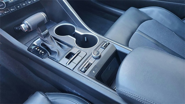 2024 Kia K5 GT-Line Image 24 of 41
