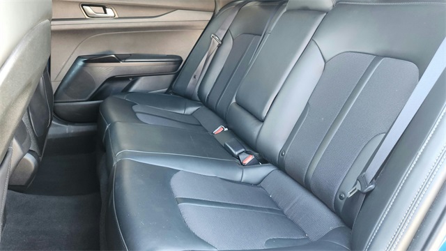 2024 Kia K5 GT-Line Image 11 of 41