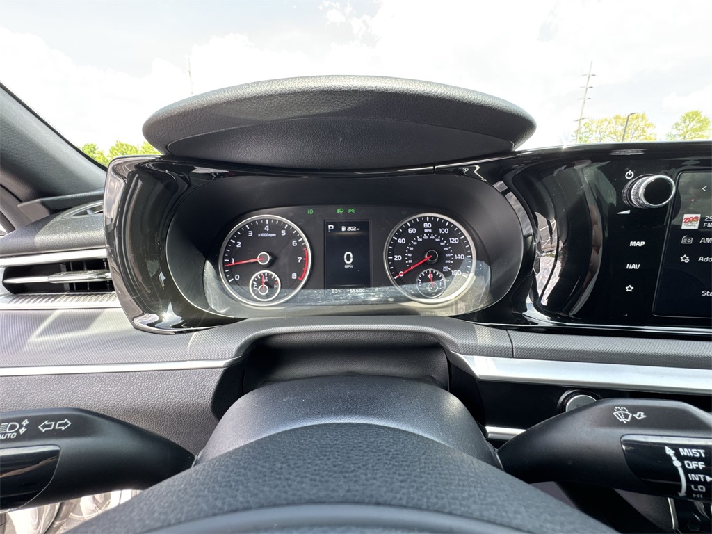 Vehicle image 19 of 26