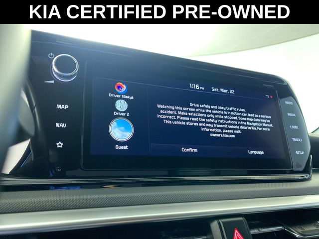 Vehicle image 13 of 34