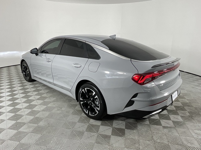 2024 Kia K5 GT-Line Image 7 of 22
