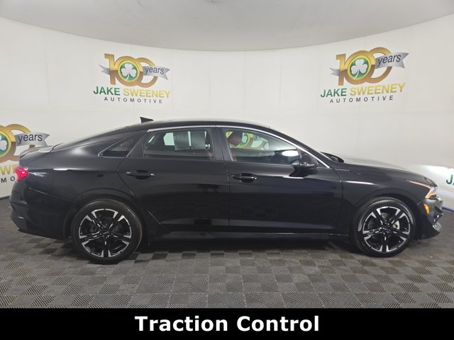 Vehicle image 5 of 33