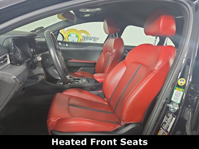 Vehicle image 13 of 33
