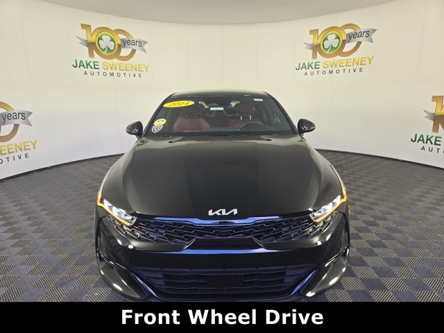 Vehicle image 2 of 33
