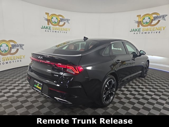 Vehicle image 6 of 33
