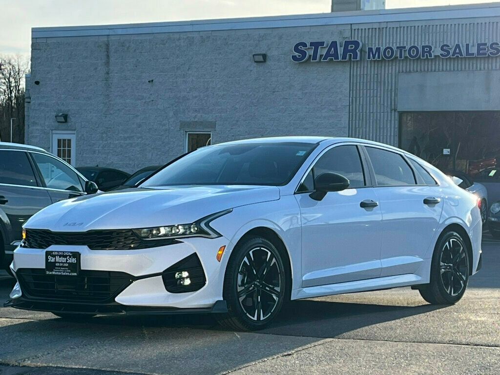 Vehicle image 1 of 64