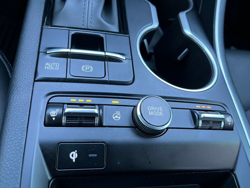 Vehicle image 42 of 64