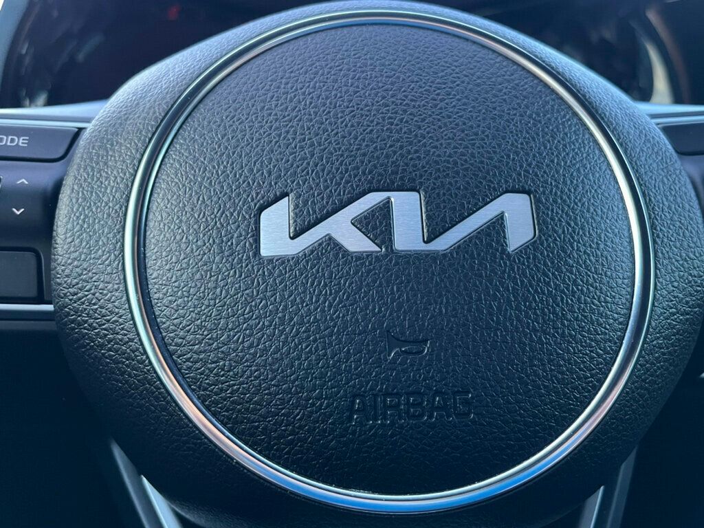 Vehicle image 50 of 64