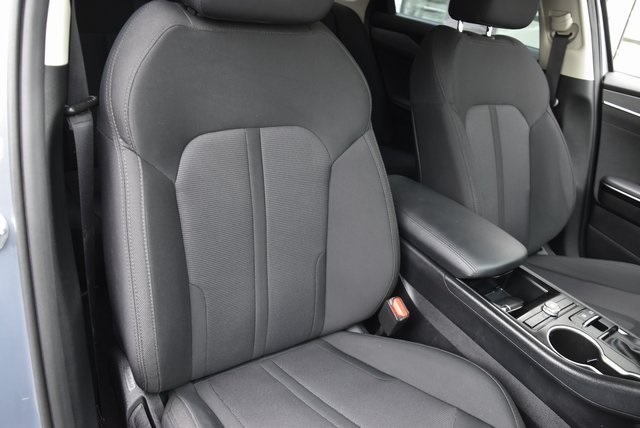Vehicle image 12 of 32