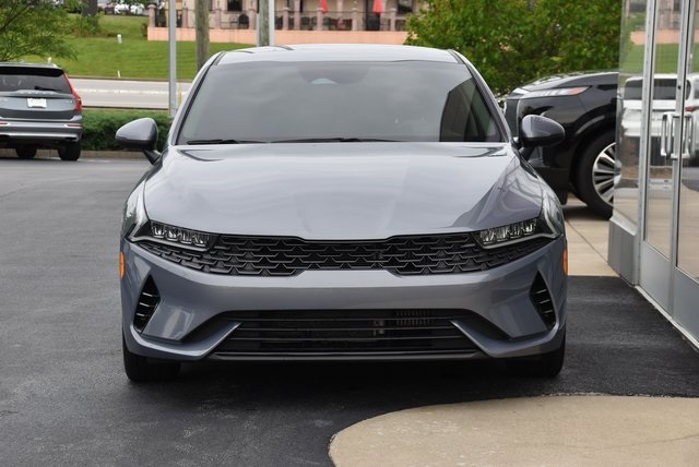 Vehicle image 1 of 32