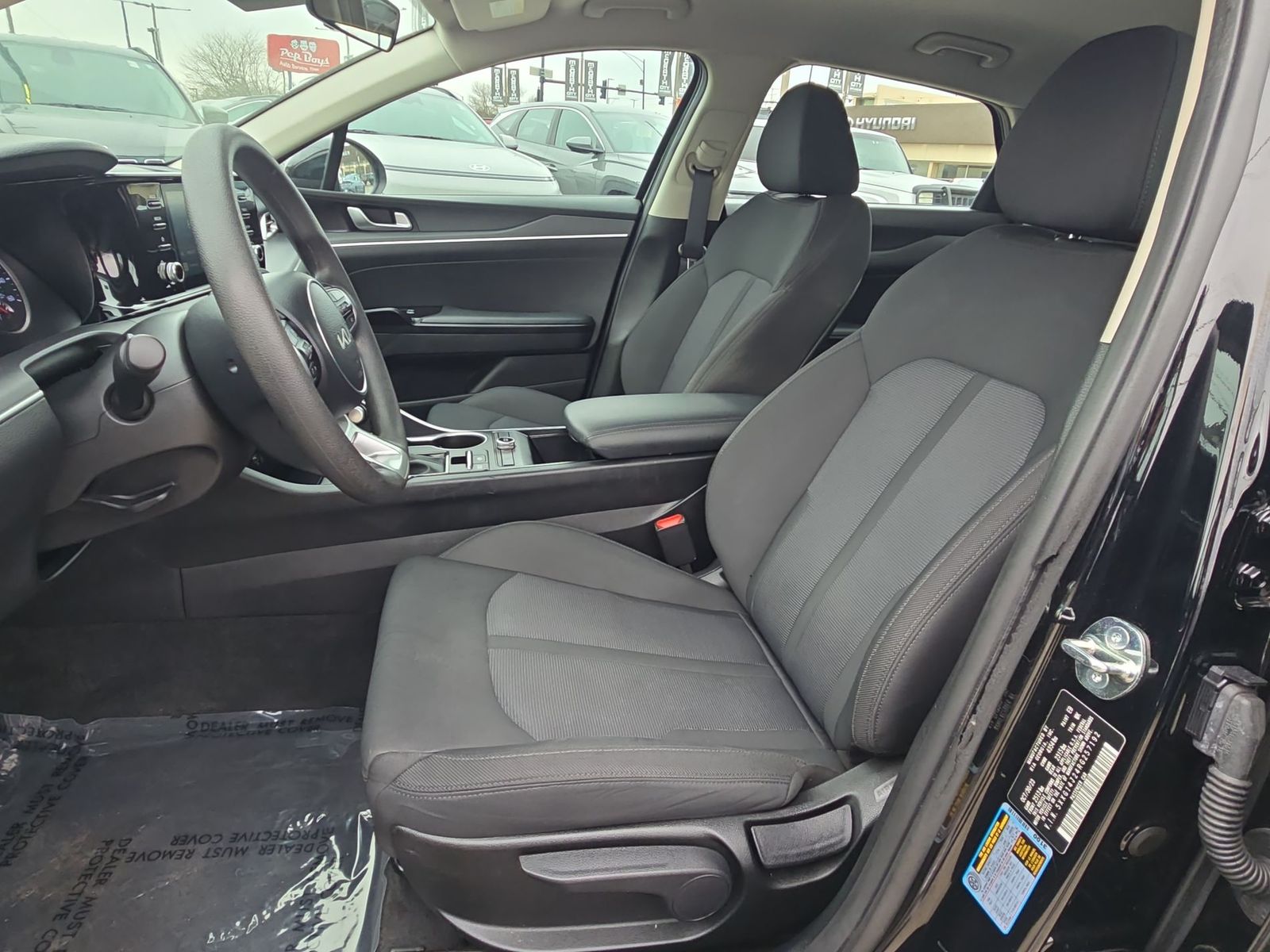 Vehicle image 13 of 23