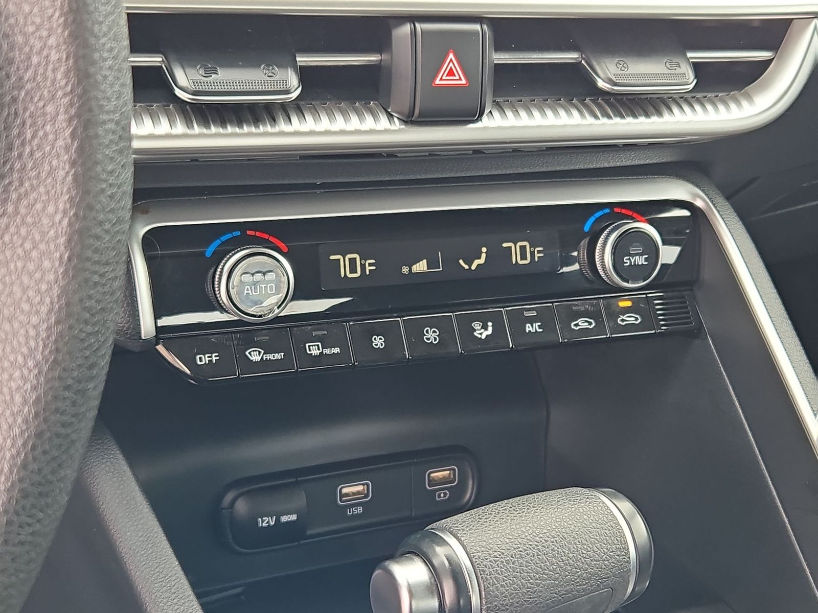 Vehicle image 16 of 23