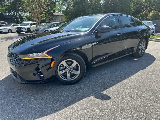 Vehicle image 2 of 18