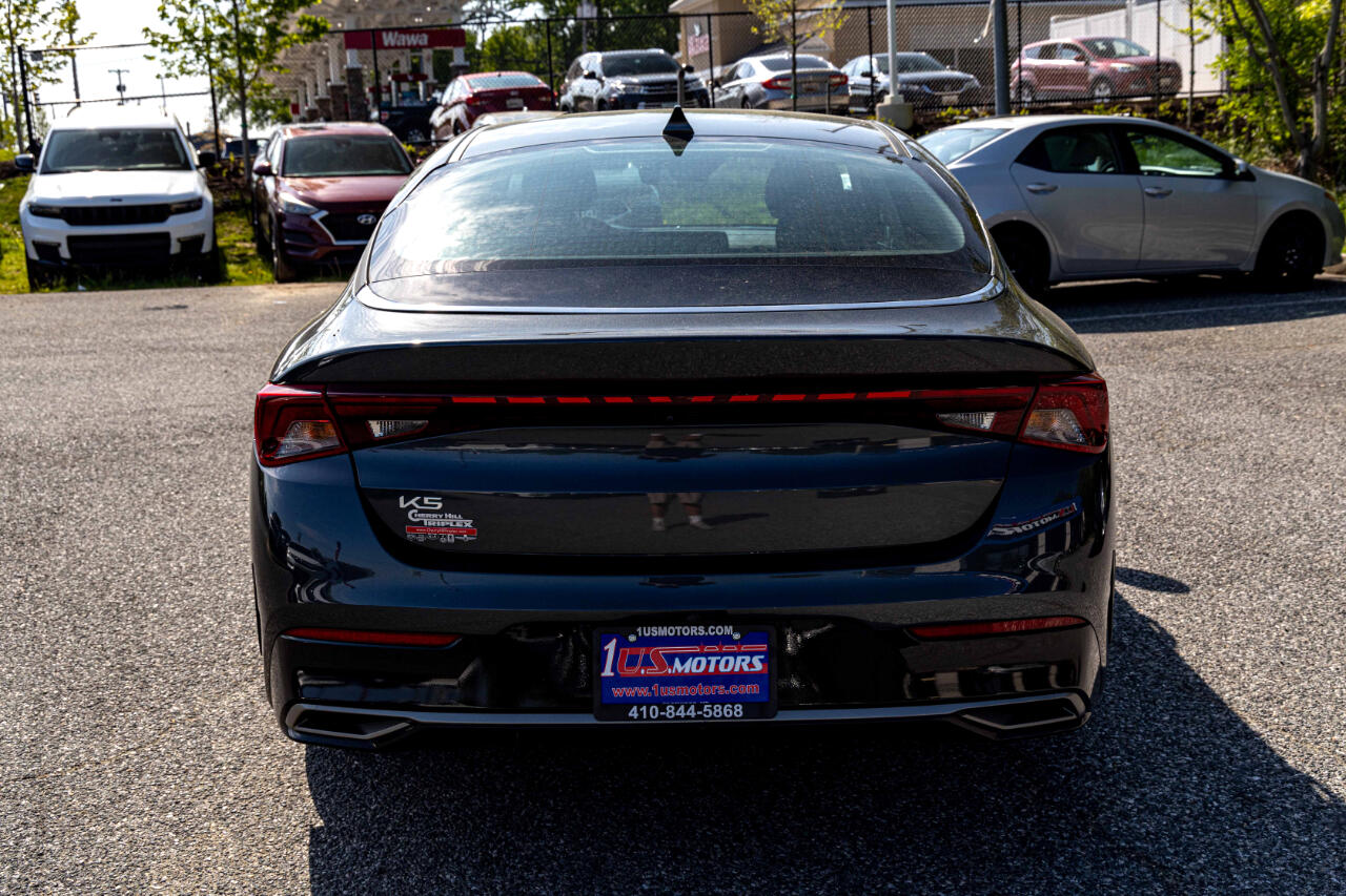 Vehicle image 6 of 22