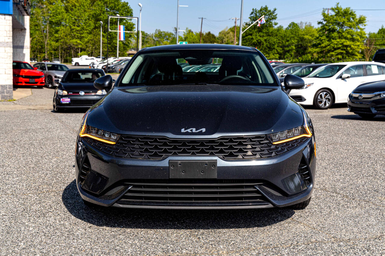 Vehicle image 2 of 22