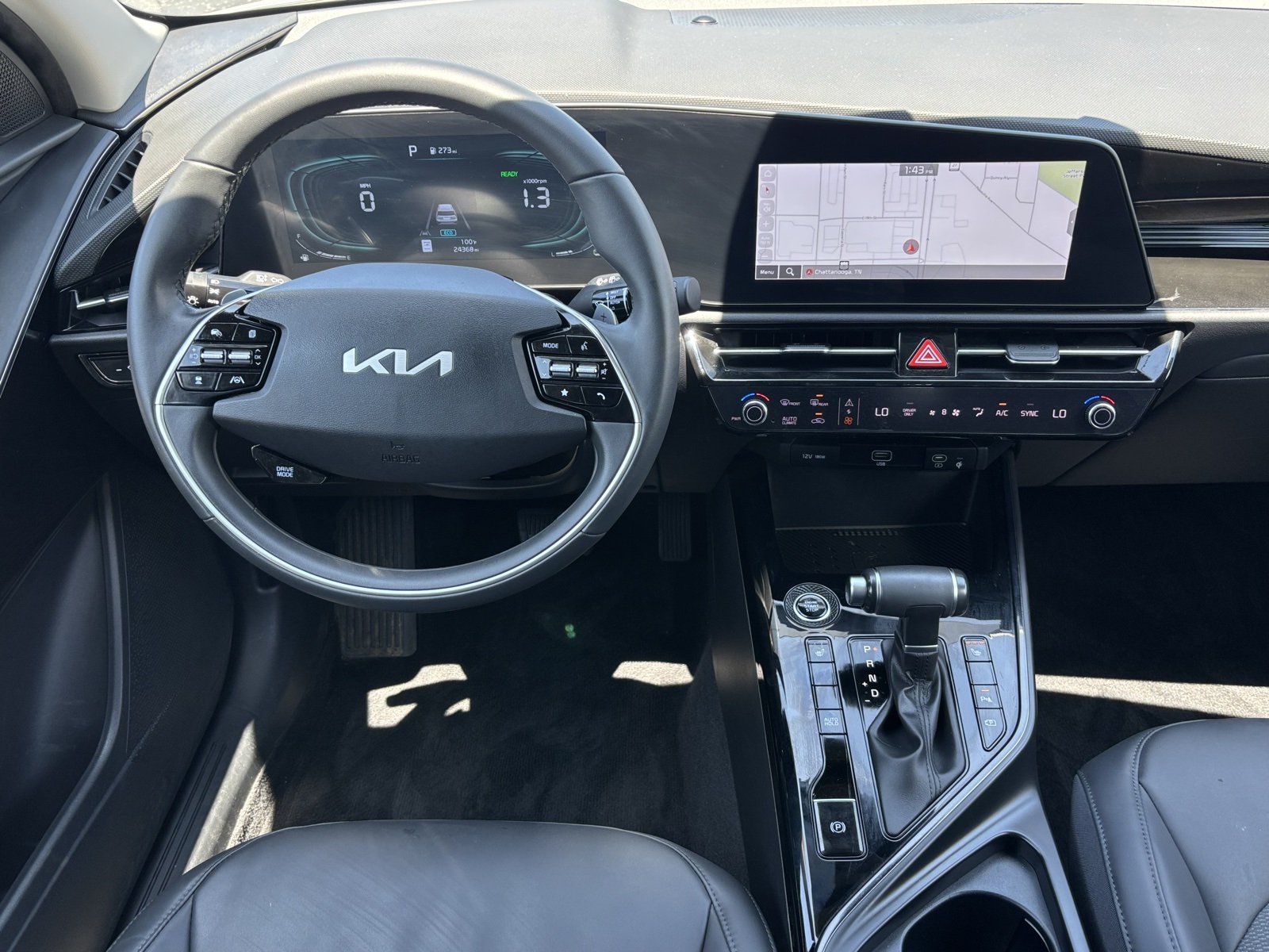 Vehicle image 13 of 26