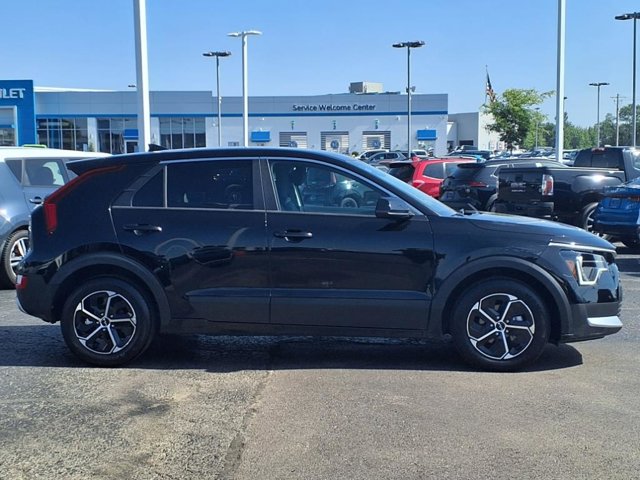 Vehicle image 4 of 26