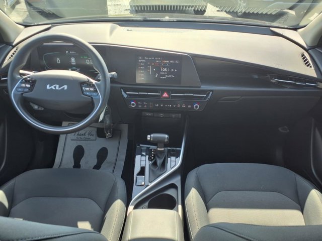 Vehicle image 13 of 26