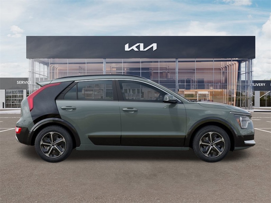 Vehicle image 5 of 27