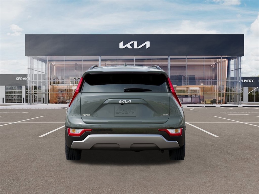 Vehicle image 8 of 27