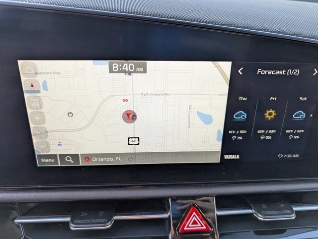 Vehicle image 25 of 36