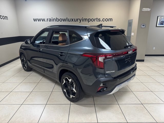 Vehicle image 6 of 26
