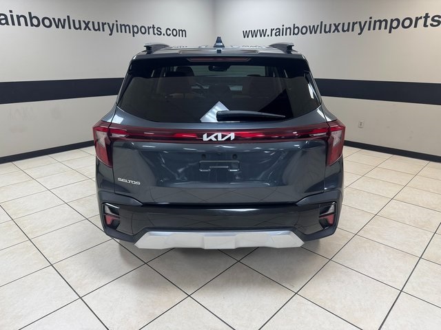 Vehicle image 5 of 26