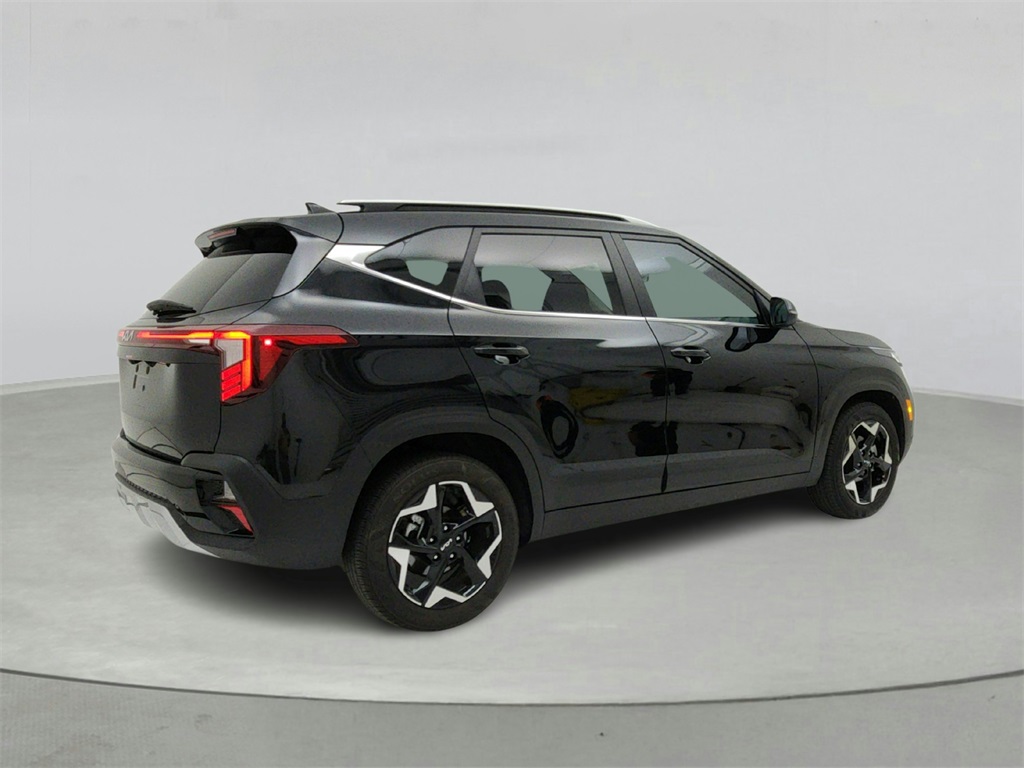 Vehicle image 9 of 35