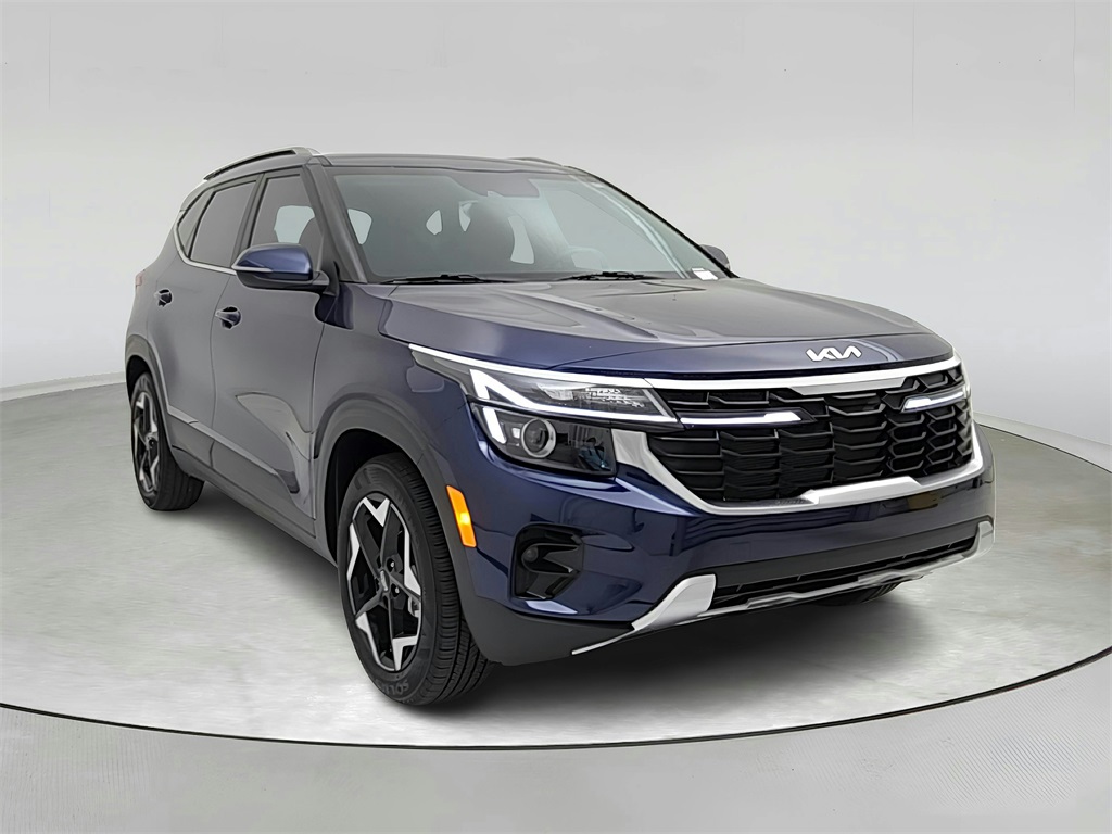 Vehicle image 4 of 31