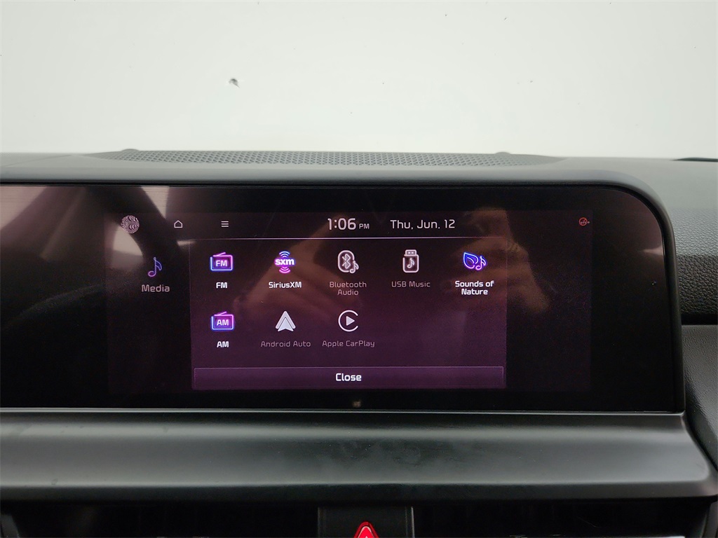 Vehicle image 20 of 31