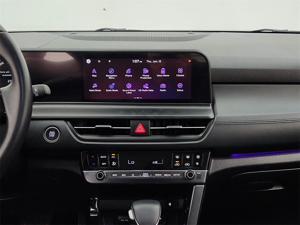 Vehicle image 18 of 31