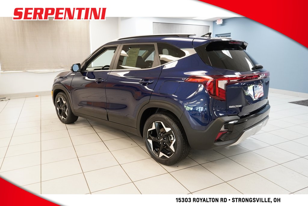 Vehicle image 7 of 28