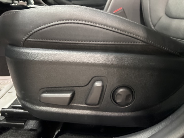 Vehicle image 32 of 32