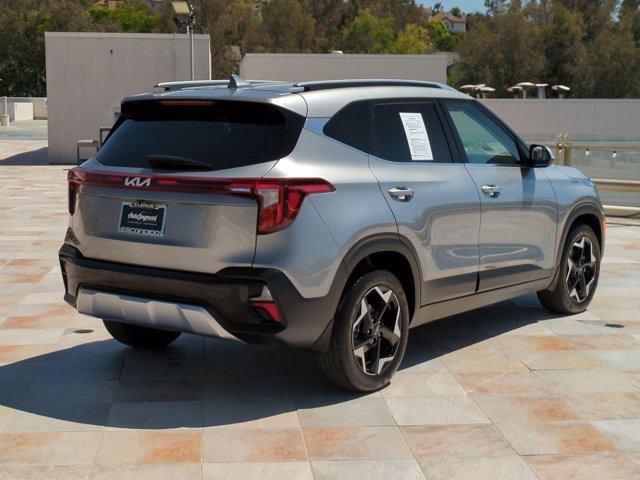 Vehicle image 5 of 31