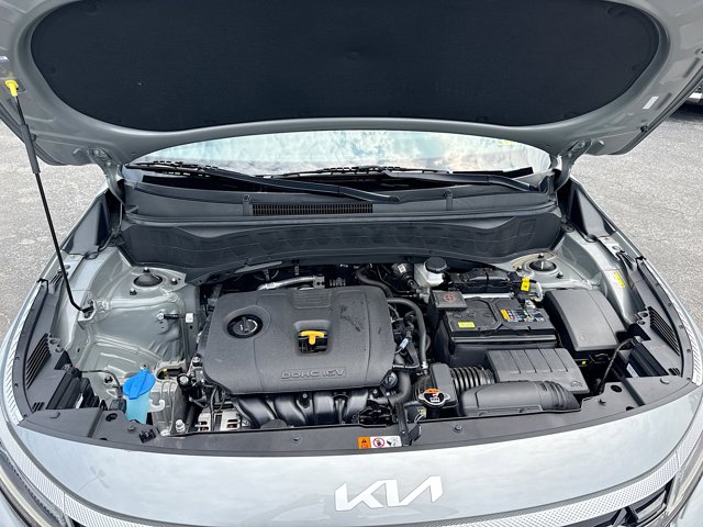 Vehicle image 31 of 36