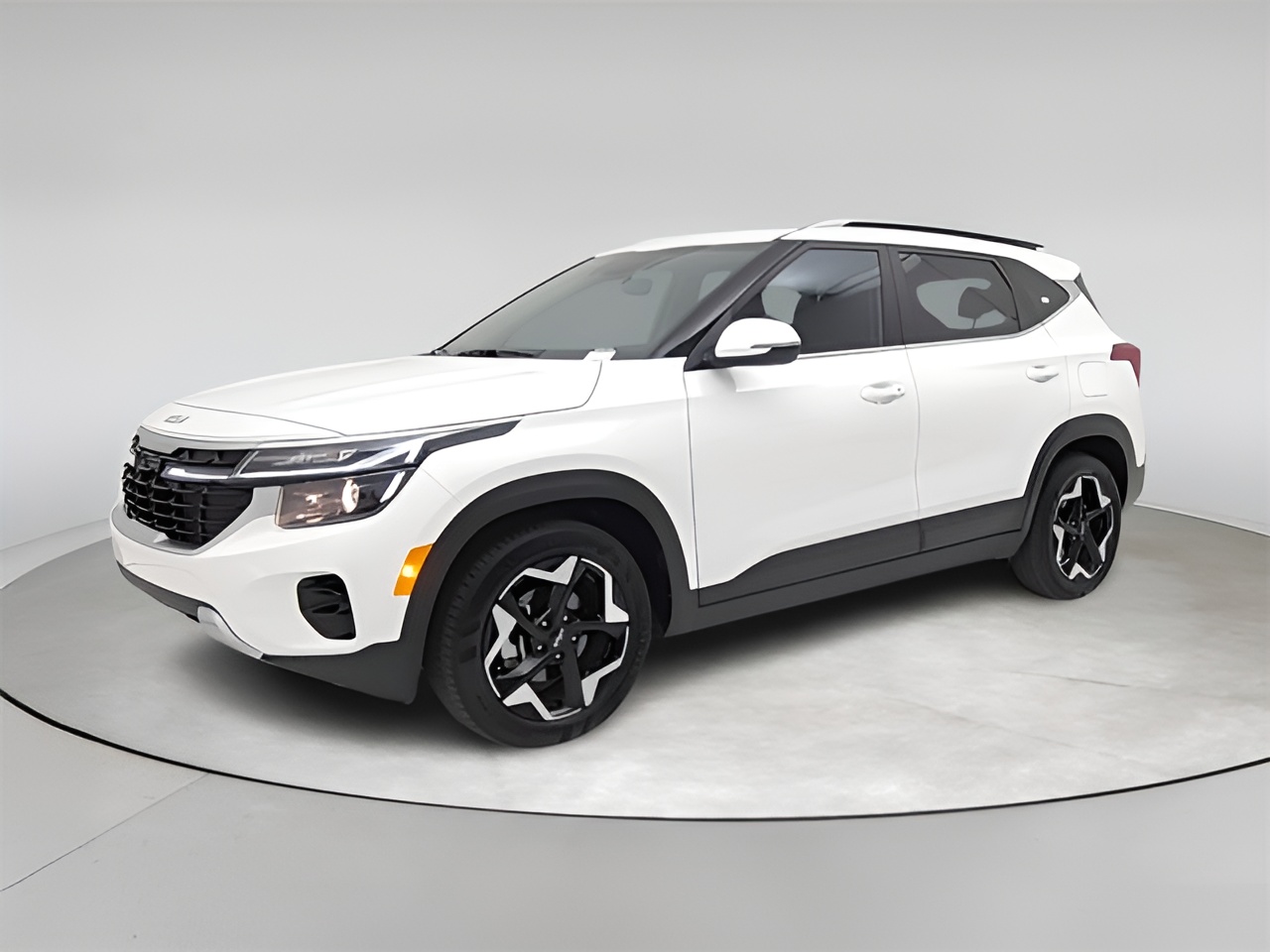 Vehicle image 29 of 36