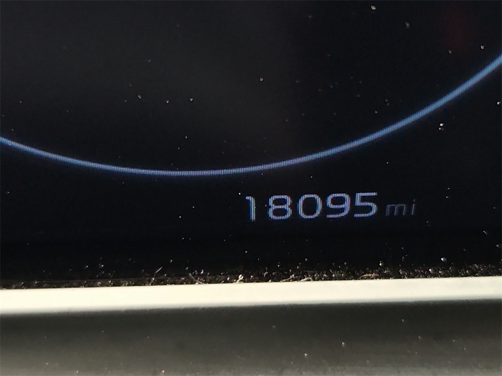Vehicle image 12 of 36