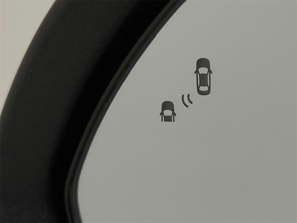 Vehicle image 11 of 36
