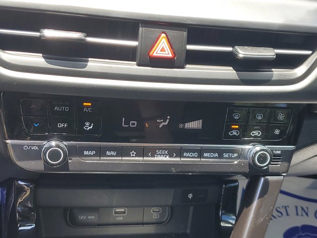 Vehicle image 22 of 30