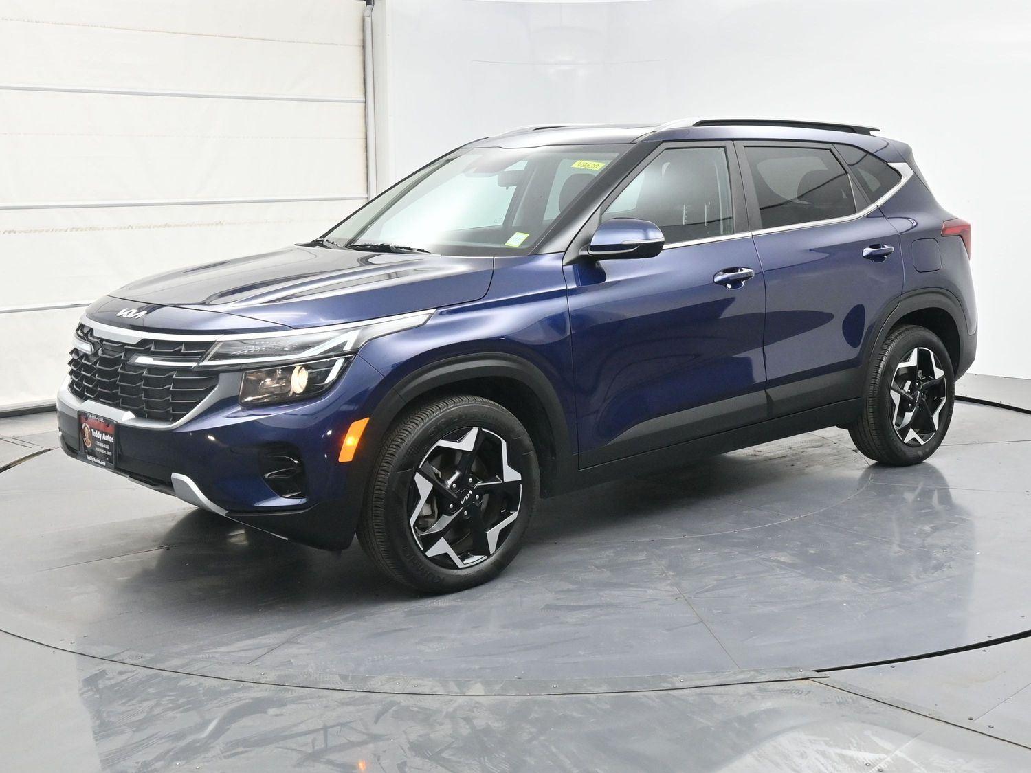 2024 Kia Seltos EX Image 1 of 34