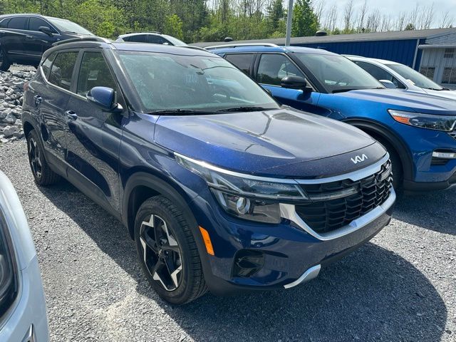 2024 Kia Seltos EX Image 2 of 4