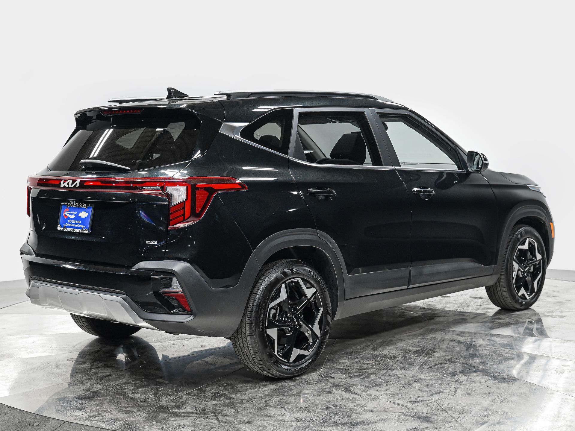 Vehicle image 5 of 30