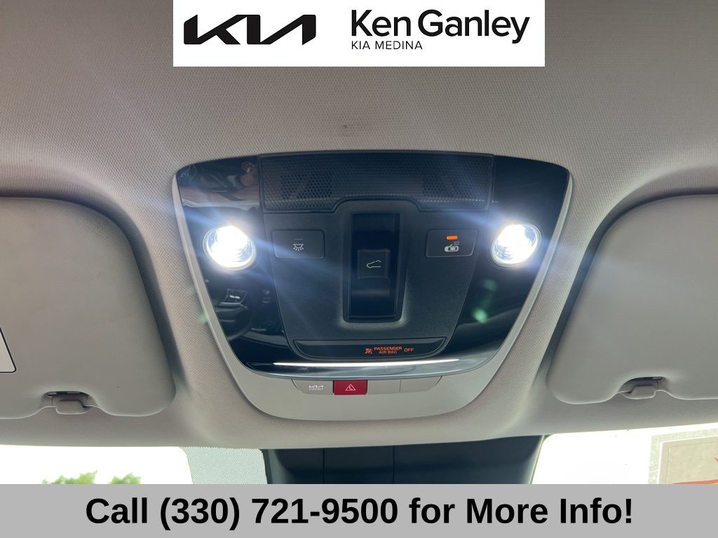 Vehicle image 39 of 69