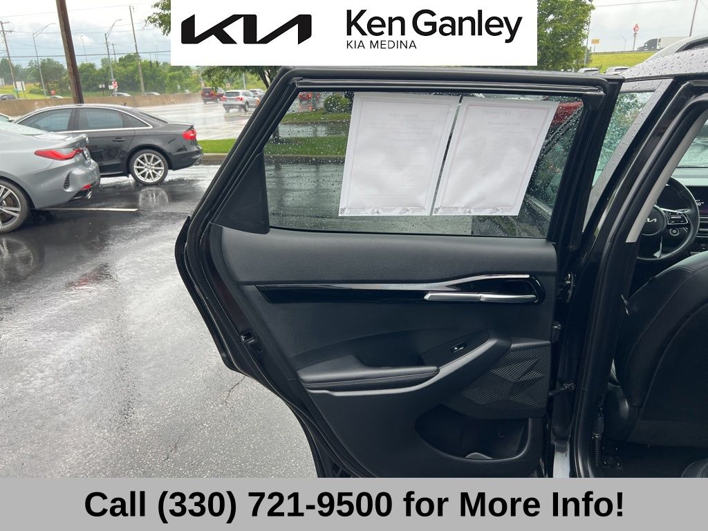 Vehicle image 56 of 69