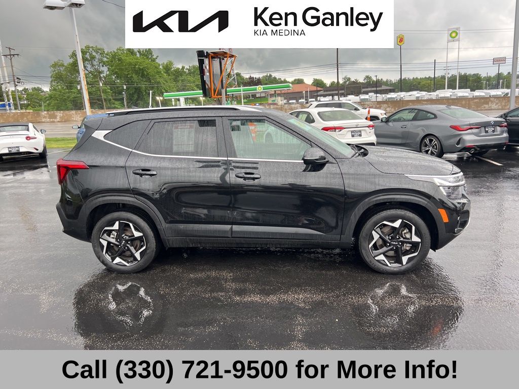 Vehicle image 13 of 69